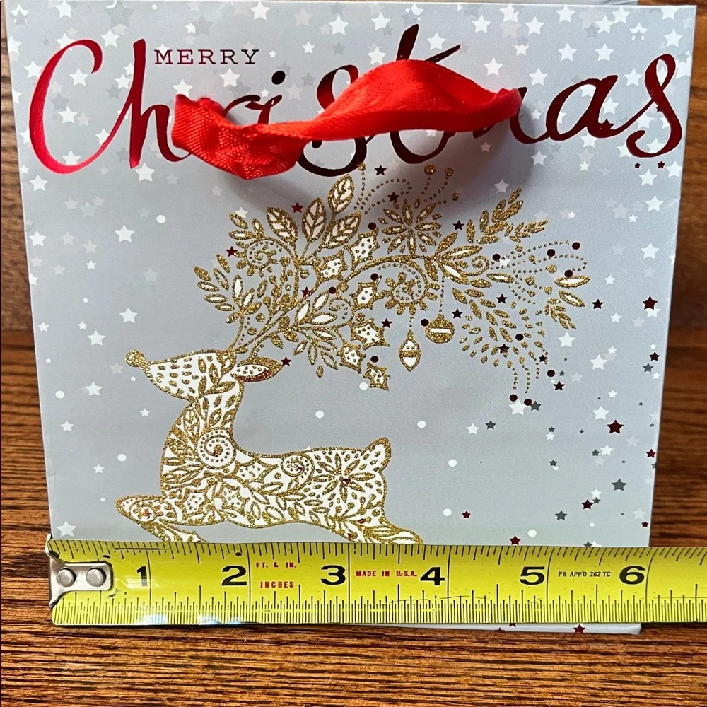 Lot of 3 Holiday Christmas Gift Bags